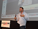כאן יש תמונה